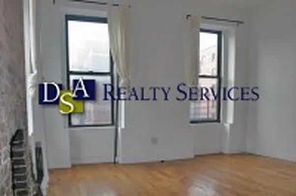 Rented by DSA Realty | media 55