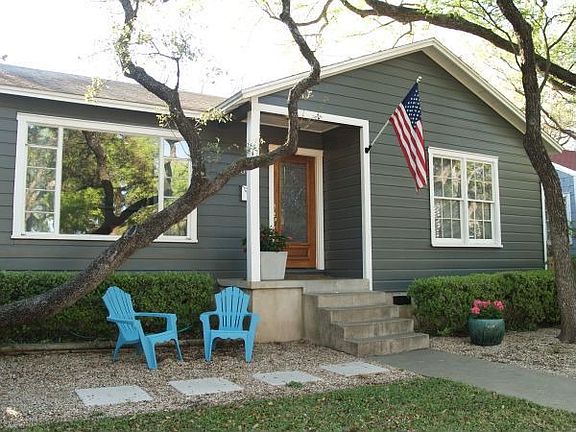 2nd image of 4807 Shoalwood Ave