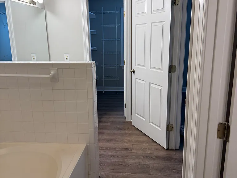 2029 Hearthwood Ct — Photo 42