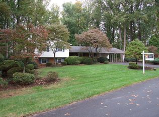 6 Stonecrest Ct, Silver Spring, MD 20904