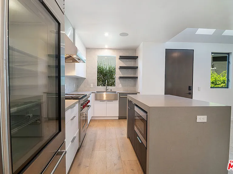 1813 Penmar Ave — Photo 12