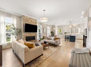 954 W 1st Ave, Grandview Heights, OH 43212