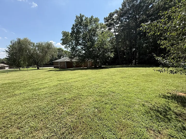 111 Scarlet Oak Cir — Photo 16