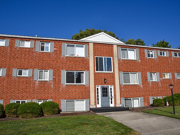 2nd image of 3054 Jadaro Ct #3056-8