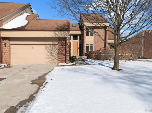 29709 Deer Run, Farmington, MI 48331