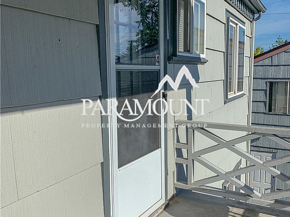 4th image of 1628 Burwell St APT 4