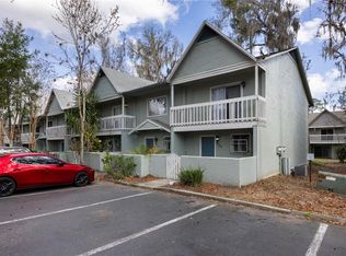 4411 SW 34th St APT 908, Gainesville, FL 32608