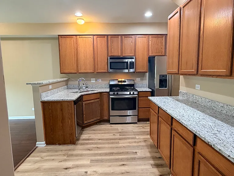 9873 Williams Dr — Photo 11
