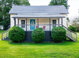 7 Hunt Ave, Liberty, SC 29657