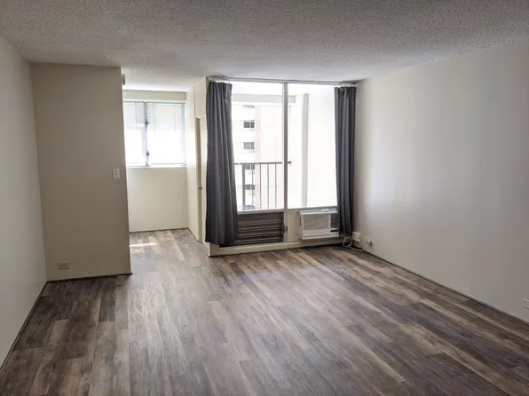 747 Amana St, Honolulu, HI