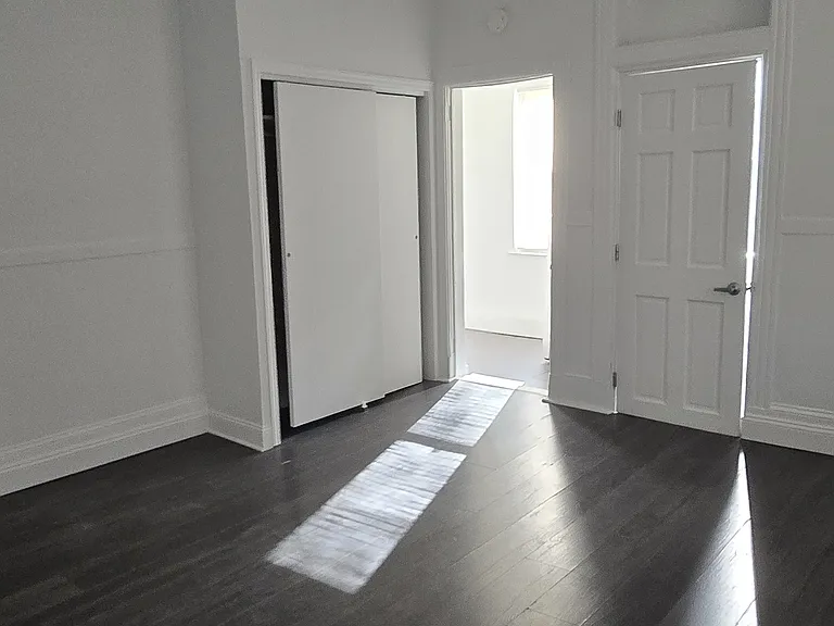 365 2nd Ave #1 — Photo 4