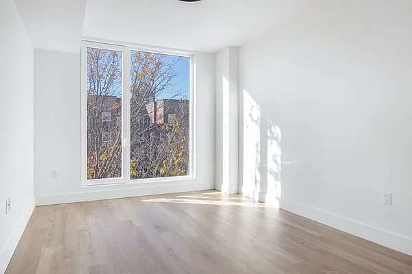 Rented by Nest Seekers International | media 13