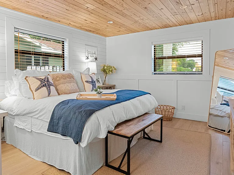 711 SW 27th Way — Photo 23