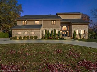 19460 Lowell Dr, Detroit, MI