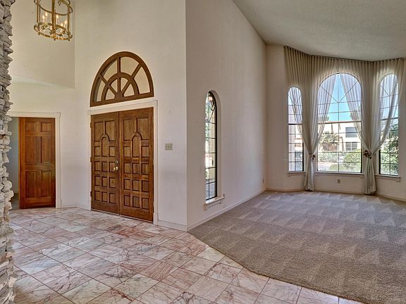 4th image of 6535 Vista De Oro