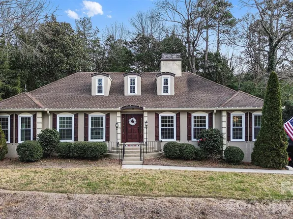 123 Old Bell Rd, Charlotte, NC 28270
