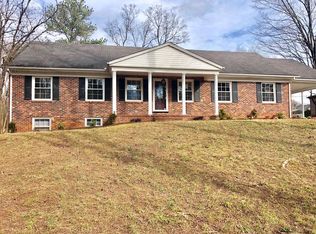 523 Pine Rd, Halifax, VA 24558