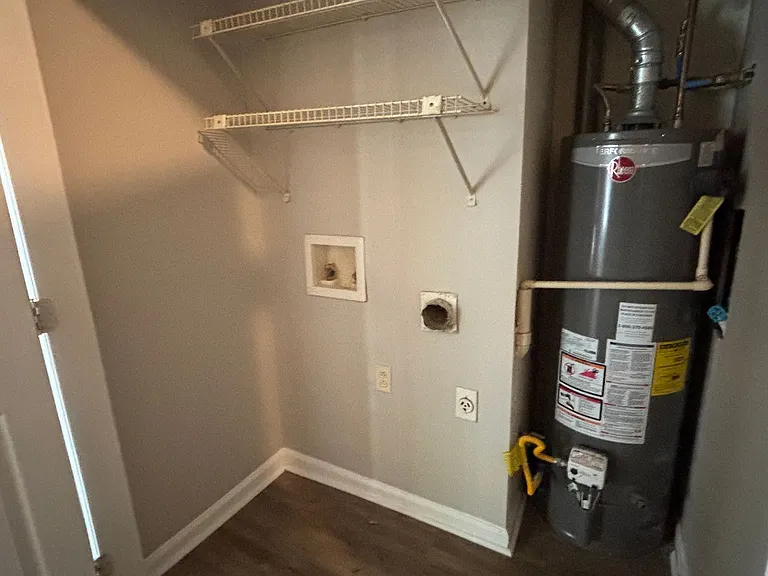 6714 Marston Ct — Photo 13