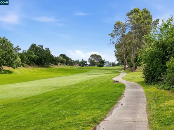 1473 Marchbanks Dr APT 4, Walnut Creek, CA 94598