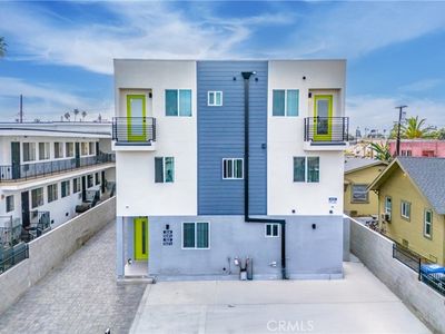 524 W 75th St, Los Angeles, CA, 90044