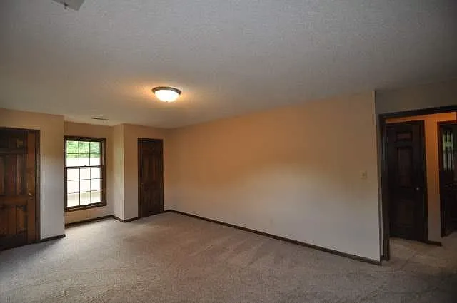5807 SW 24th Ter — Photo 18