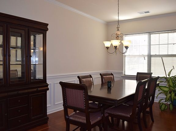 3rd image of 6032 Piscataway Ct