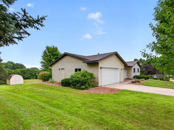 524 10th Ave SE, Byron, MN 55920
