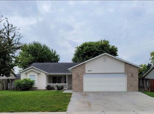 6427 E Dannsmore Dr, Nampa, ID 83687
