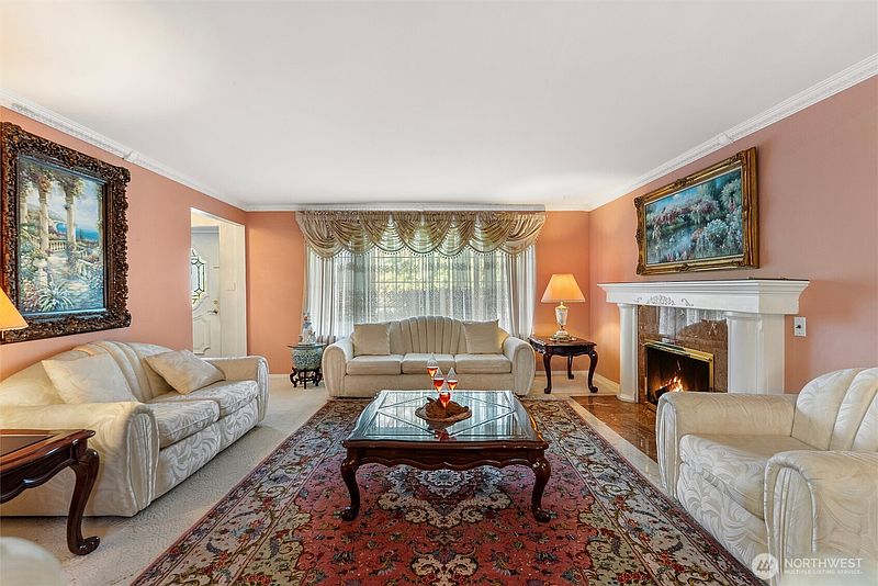 4th image of 16745 Meridian Avenue N