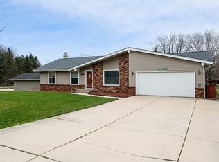 11326 Joncey Dr, Roscoe, IL 61073