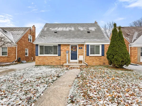 1846 Venice St, Dearborn, MI 48124