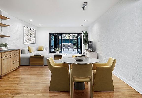 4th image of 217 E 31st St #1