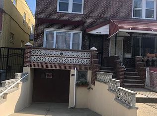 1915 21st Dr, Astoria, NY 11105