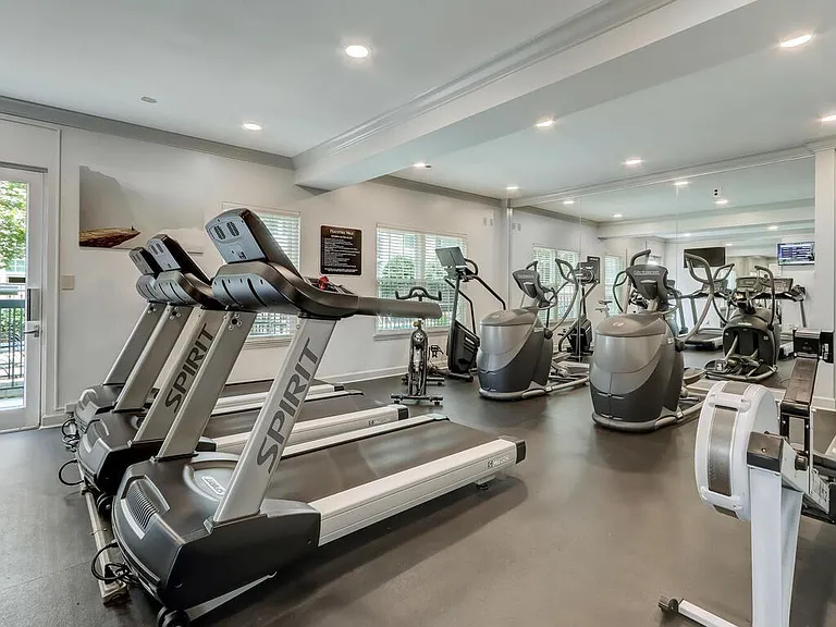 1074 Peachtree Walk NE #B222 — Photo 28