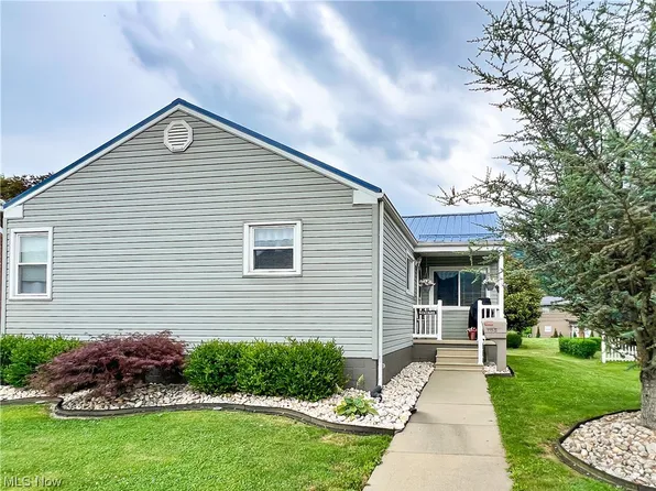 115 S 3rd St, Toronto, OH 43964