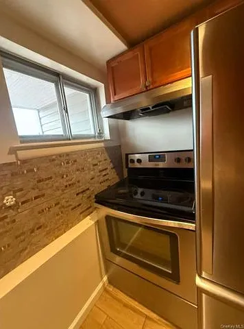1 bed, 1.0 bath, $2,500 — Photo 2