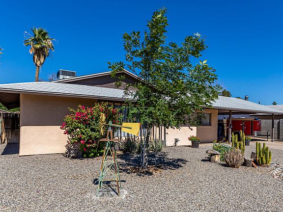 4th image of 1068 E FROST Drive