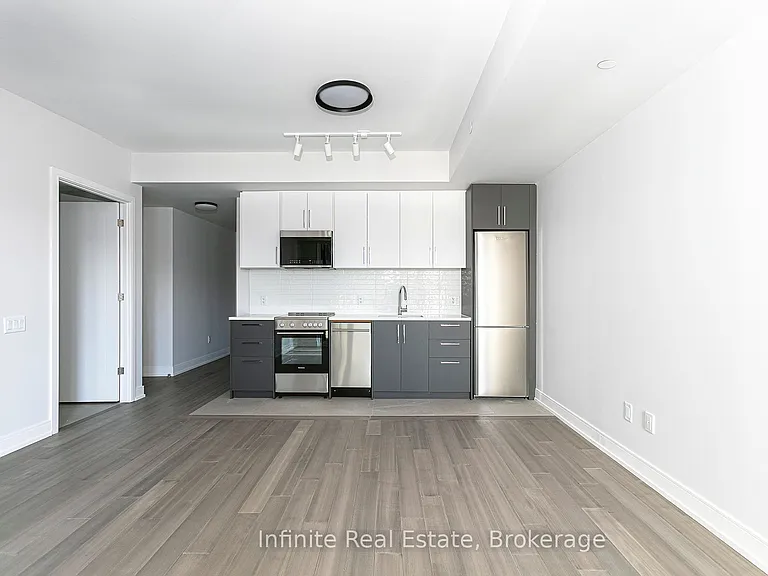 664 Spadina Ave #308 — Photo 3