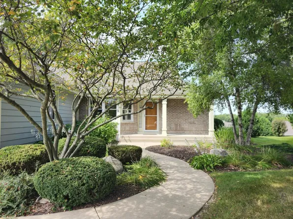 605 Chadburn COURT #B, Brookfield, WI 53045