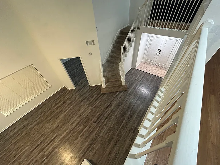 4716 Cashel Cir — Photo 16