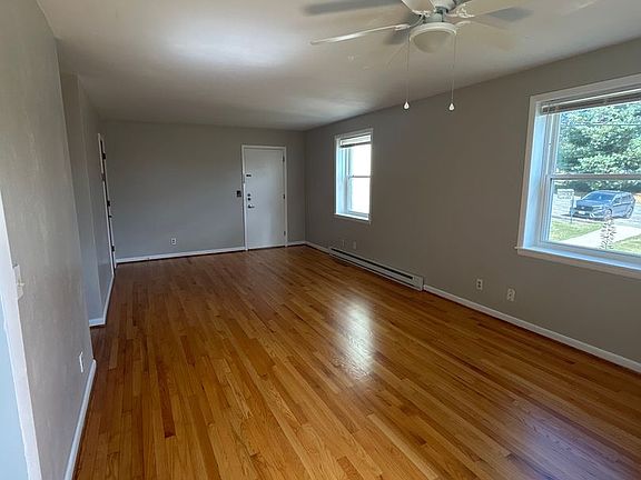 5th image of 177 College Dr #2