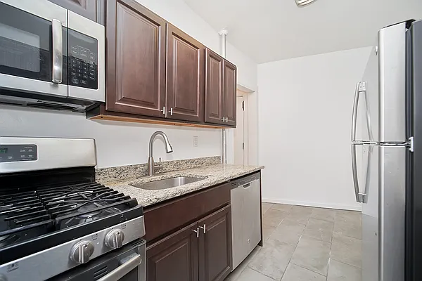 Rented by Living New York | media 5