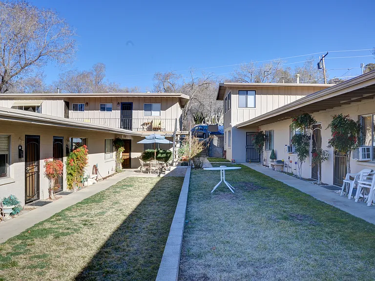 333 S Alarcon St — Photo 11