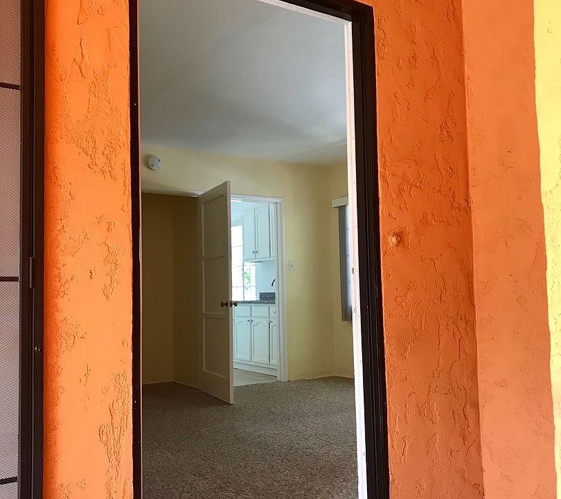 1st image of 625 Elm Ave APT 11
