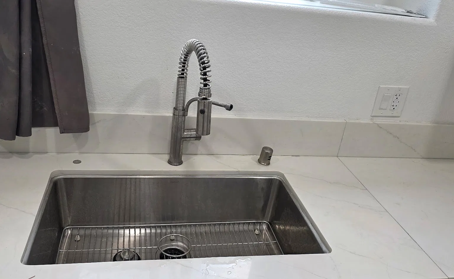 1 bed, 700 sqft, $2,250 — Photo 3