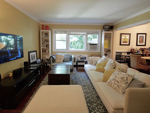5th image of 140 N Broadway D-1 #D-1