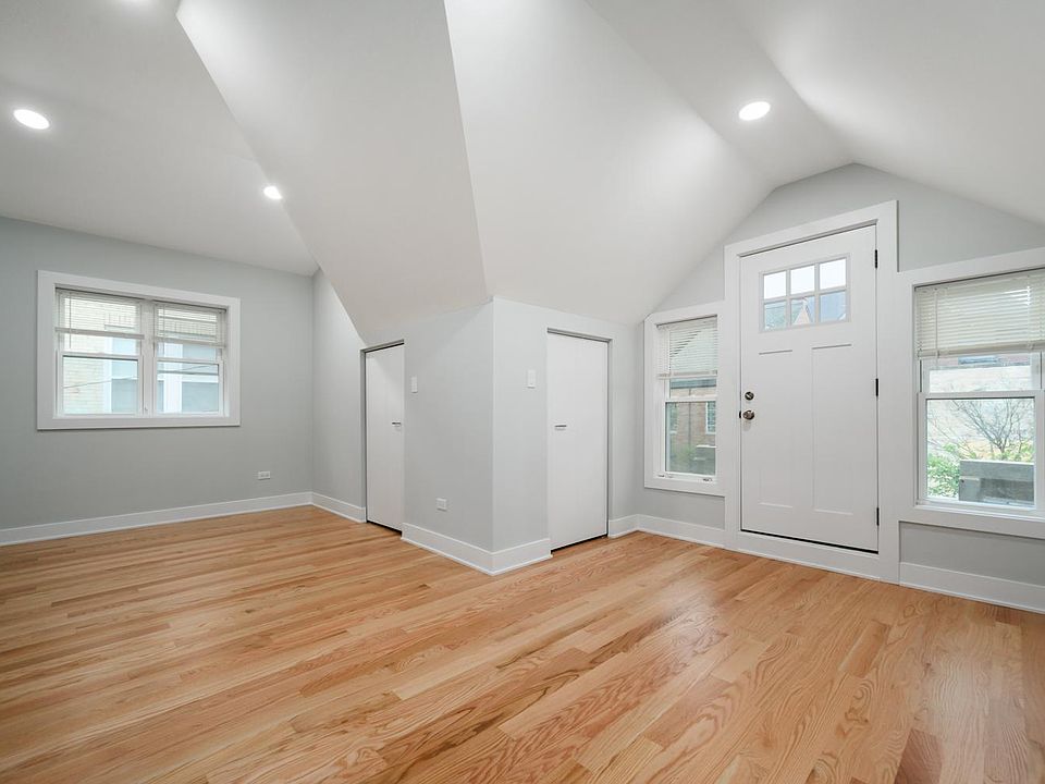 1st image of 3942 N Bell Ave #2