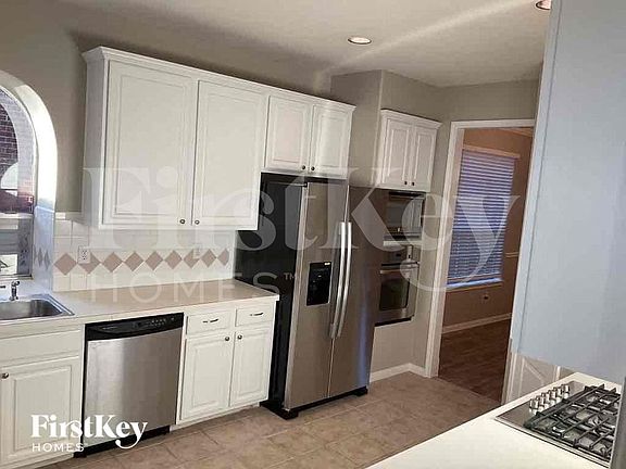 4th image of 2208 Palm Lagoon Dr