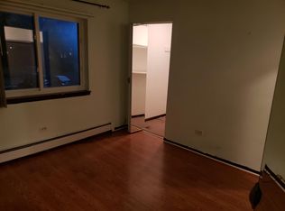 548 Pleasant Run Dr, Wheeling, IL 60090