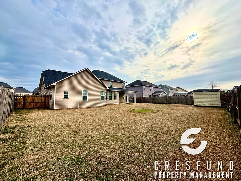 239 Fountain Grove Dr — Photo 44